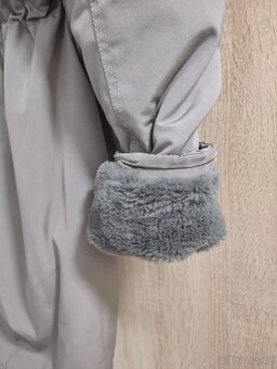 Šedá oboustranná zateplená parka - 7