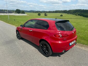 Alfa Romeo 1.9 JTD 147 - 7