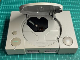Sony PlayStation SCPH-1002 pouze konzole - 7