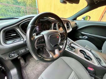 Dodge Challenger 5.7 HEMI – 2019 - 7
