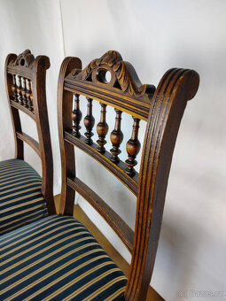 Jídelní židle a podnožka - 7