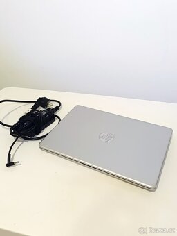 Dotykový notebook HP 14 (Ryzen 3 3200U /8GB RAM / 512GB SSD) - 7
