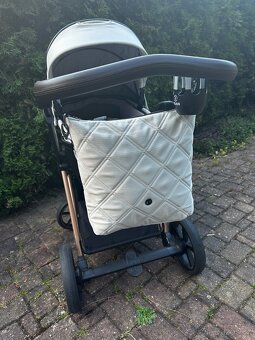 Kočárek Roan Ivi - 7