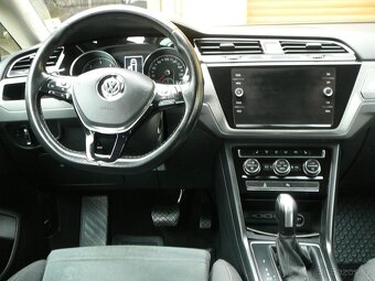 VW TOURAN 2.0 TDI 85KW DSG+F1 FULLLED NAVI ACC FRONT MASAGE - 7
