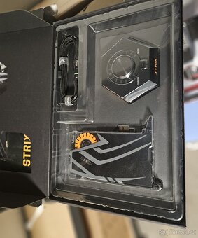 ASUS RAID PRO - BEZ ZARUKY - TOP - 7