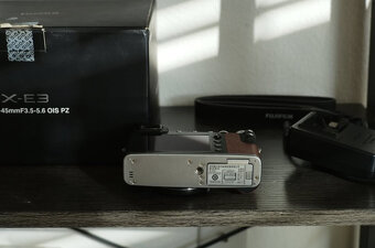 Fujifilm X-E3 Limitovaná edice v hnědé barvě - 7