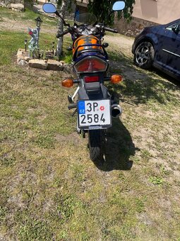Honda CBR 125 /2007 - 7