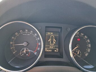 Prodám Škoda Yeti  2.0 TDI 81kW TOP STAV - 7