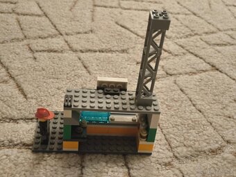 hračky, puzzle, geomag, knížky, pislole nerf - 7