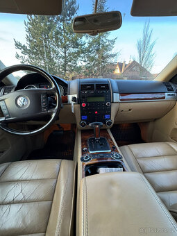 Volkswagen Touareg 2.5 TDI – 1. majitel, perfektní stav - 7