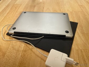 MacBook Air 2017 - 7