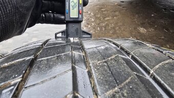 Letní pneu 225/50/17 Michelin - 7