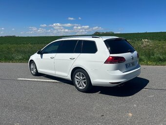VW Golf 7 Combi 2.0 TDi 110kw HIGHLINE manual ČR původ tažné - 7