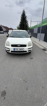Ford Fusion - 7
