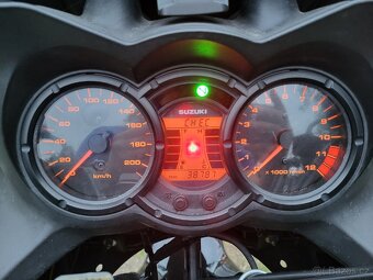Suzuki V-Strom Dl 650 - 7