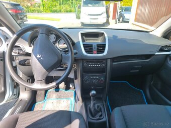 Peugeot 207 - 7
