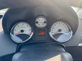 Díly z vozu Peugeot 297cc 1.6 hdi 9HR - 7