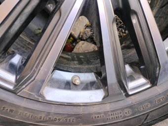 4ks alu disky 6x114,3 R18 235/60 R18 5-6mm - 7