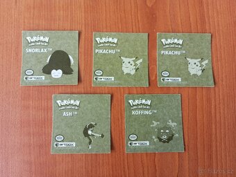 Pokemon ArtBox zlaté samolepky z 1999 - 7