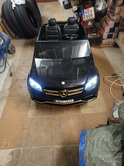 Elektrické autíčko na dálkové ovládání 4x4 - 7