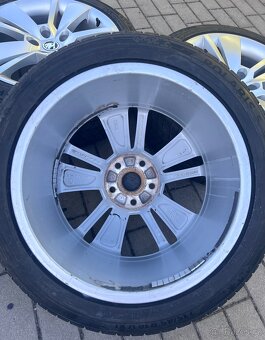 Superb - 18 Zenith + zimní 235/45 R18 Barum 8-9mm - 7