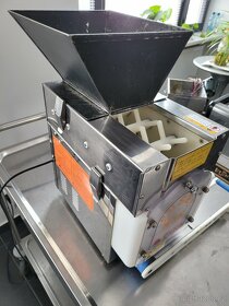 Robot na výrobu sushi nigiri + maki nuž - 7