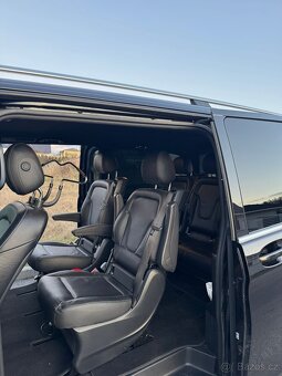 W477 Mercedes V 250 Extra Long - 7