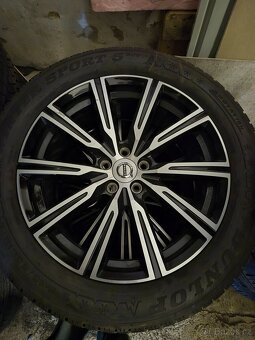 Volvo 5x108 235/55 R19 - 7
