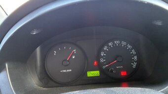 Kia Picanto 1.1 crdi 55kW - 7