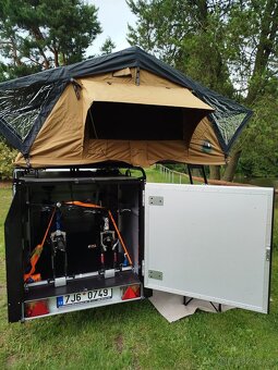 Pronájem přívěs ze střešním stanem - 7