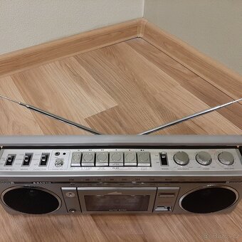 Radiomagnetofon - 7