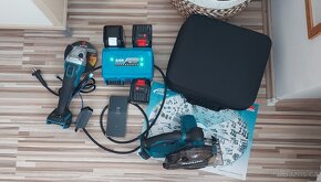 Přenosný Aku napájecí zdroj 3v1,pro Aku Makita 18V+nabíjení. - 7