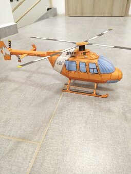 Vystřihovánka helikoptéry ArCzech z ABC – model 1:32 - 7