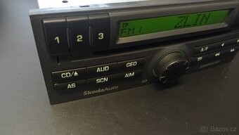 Autorádio škoda Symphony Fabia 1 CD vada - 7