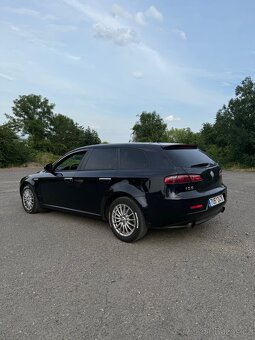 Alfa Romeo 159 1.9 JTDm - 7