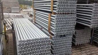 Modulové lešení typ Altrad Baumann 200 m2 - 7