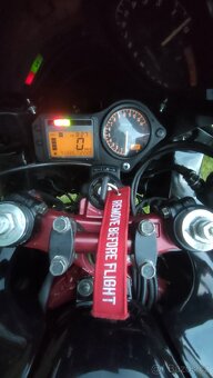 Honda CBR 600 sport - 7