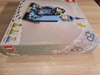 LEGO® Disney™ 43232 Let Petra Pana a Wendy nad Londýnem - 7