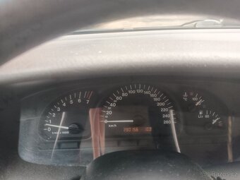 Opel Vectra 2,6 benzín V6 2001r dovoz DE na přihlášení - 7