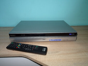 DVD rekordér SONY RDR-HXD890 -160 GB HDD, HDMI, USB - - 7