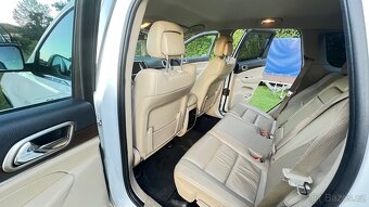 Prodám Jeep Grand Cherokee 3.0 V6 DI. r.v.2015 - 7