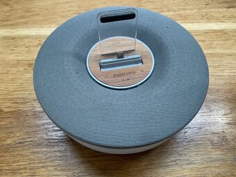 Dokovací stanice s repro - 7