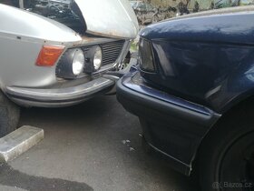BMW E3 3.3L - 7