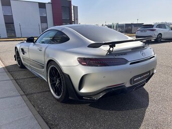 Prodám Mercedes-Benz AMG GT R PRO - 7