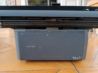 Retro psací stroj zn. ZETA - 7