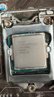 MSI B85-G43 + i5-4590 (4C/4T) - 7