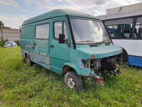 Mercedes-Benz T1 díly - 7