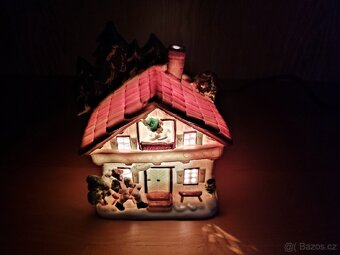 STARÁ PORCELÁNOVÁ NOČNÍ LAMPIČKA, PERNÍKOVÁ CHALOUPKA. - 7