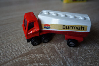 Matchbox Superfast No. 63 Freeway Gas Tanker – Burmah - 7