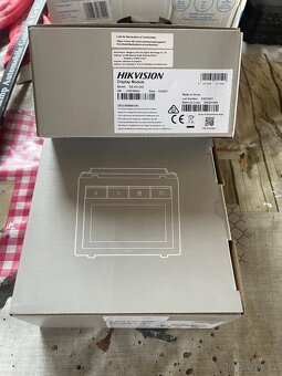 Prodám Intercom HIK VISION - 7